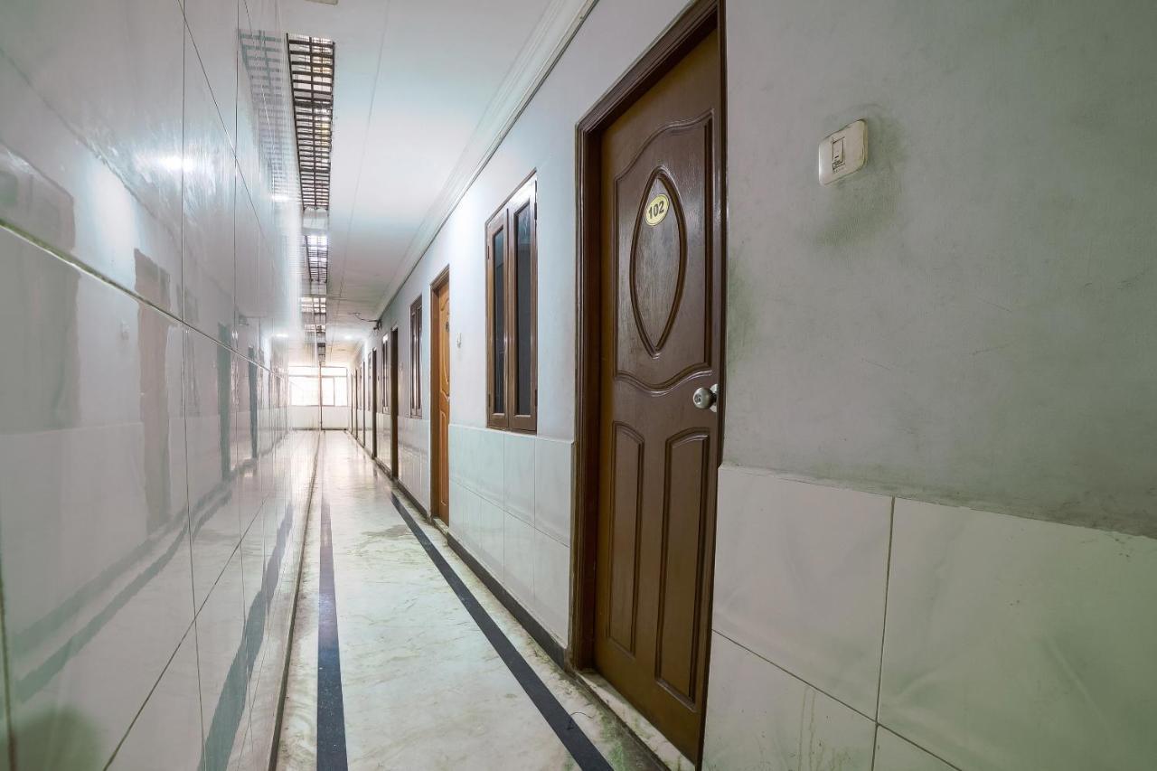 Oyo 48074 National Towers Residency Hotel